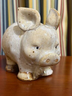 Darling Ceramic Pig Figurine in Cream